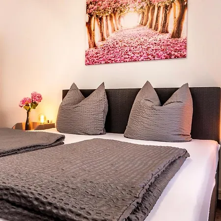 Апартаменты Komfortable In Halle Галль