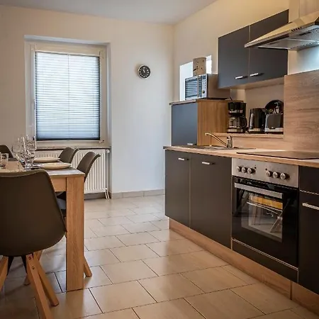 아파트 Komfortable In Halle Halle (Saale)